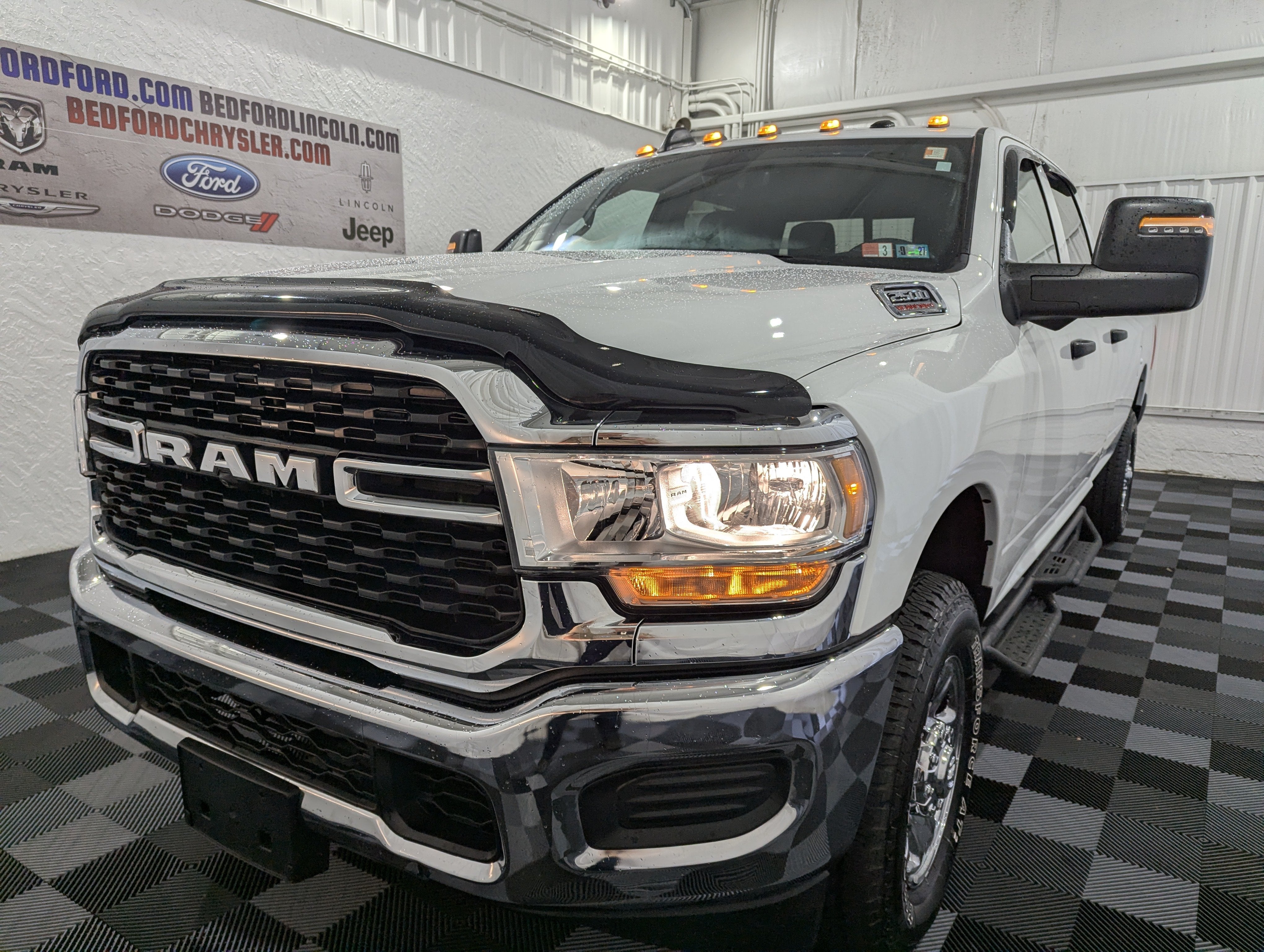 ram ram 2500 pickup 2024 3C6UR5HJ4RG250679 image ram ram 2500 pickup 2024 3C6UR5HJ4RG250679 image